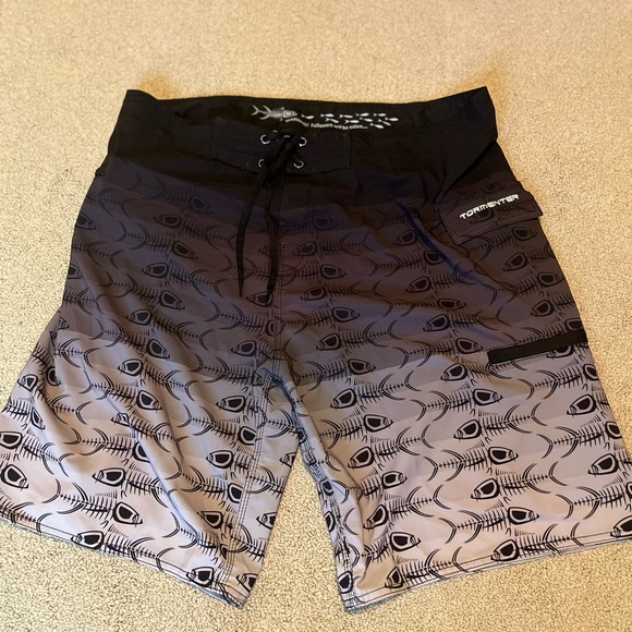 Black and Gray Fish Pattern Men's Swim Shorts - Picture 1 of 4